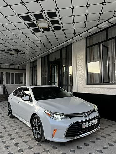 corolla 2016: Toyota Avalon: 2016 г., 2.5 л, Вариатор, Гибрид, Седан — 10