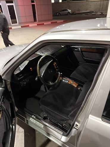 подлокотник 124 мерс: Mercedes-Benz W124: 1994 г., Автомат, Седан — 3