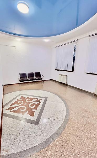 Продажа отелей и хостелов: Район: Центральная мечеть Суюмбаева/Жумабека, 📍Продаю здание 1000 кв м at lalafo.kg — 8 Продажа отелей и хостелов: Район: Центральная мечеть Суюмбаева/Жумабека, 📍Продаю здание 1000 кв м — 8