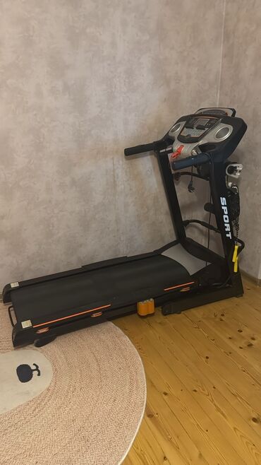 Искусство и коллекционирование: Sport yazılı qara rəngli qaçış bandı. Təhlükəsizlik klipi, sürət və