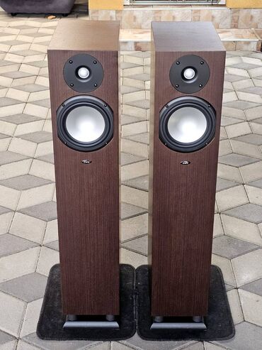 Zvučnici i stereo sistemi: Chario Syntar 530 Kao novo, Italijanski High End. Bas vufer se — 5