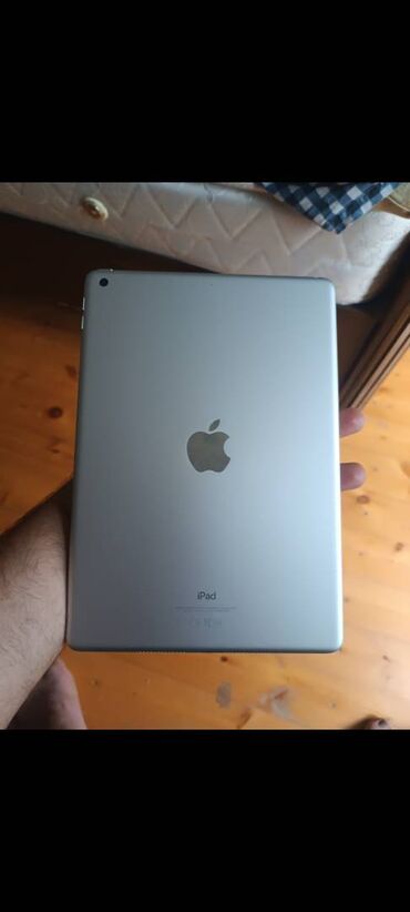 ipad 9 qiyməti: IPad 9 60/90fps verir oyunlarda 64yaddaş başqa problemi yoxdu