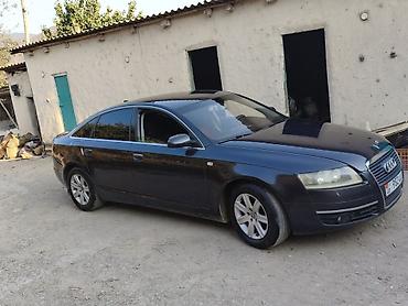 Audi A6: 2004 г., 2.4 л, Механика, Бензин, Седан