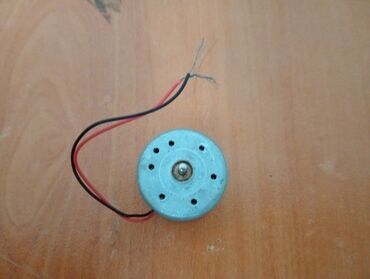 сколько стоит айфон 7 в баку: DC otor 3.5 v ile işleyir çox ucuz qaçırma!!!