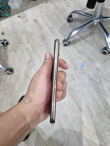 Apple iPhone: IPhone Xs, 64 GB, Qızılı, Face ID