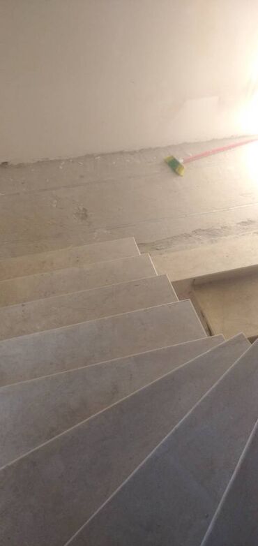 Həyət evləri və villaların satışı: Biləcəri 7 otaqlı, 328 kv. m, Orta təmir — 10