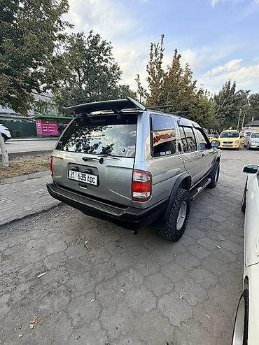 внедорожник на обмен: Nissan Pathfinder: 1998 г., 3.3 л, Автомат, Газ, Внедорожник — 2