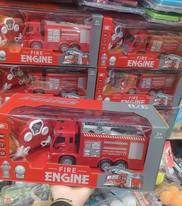 2000 elementli pazllar: Uzaqdan idarə olunan “FIRE ENGINE” oyuncaq yanğınsöndürən maşın - RC