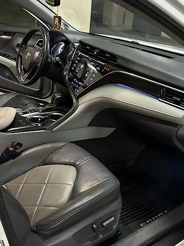 Toyota: Toyota Camry: 2017 г., 2.5 л, Вариатор, Гибрид, Седан — 6