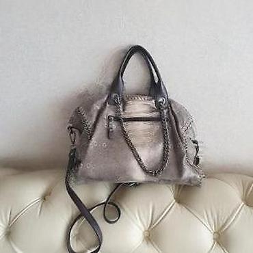 Kompleti: 1.LOOKAT TORBA, DIVNA, 2. COLLISTAR TASNICA I 2 NESESERA | 1 — 19