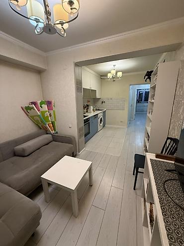 Продажа квартир: 1 комната, 48 м², сквер Тоголок Молдо Индивидуалка, 3 этаж, Евроремонт — 4