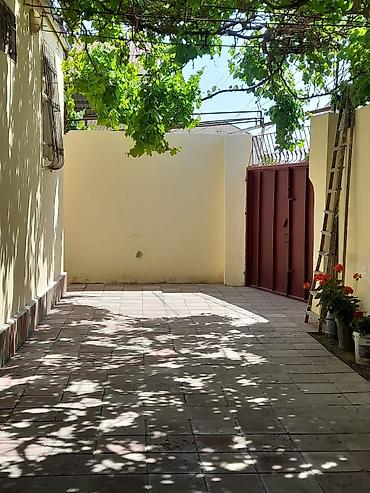 Həyət evləri və villaların satışı: 4 otaqlı, 90 kv. m, Kredit yoxdur, Orta təmir — 4