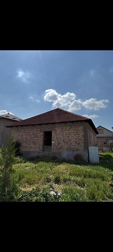 Үйлөрдү сатуу: 4 бөлмө, 1 м², 4000 соток, Бишкек, Өскөн-Ордо ж/м Менчик ээси — 1
