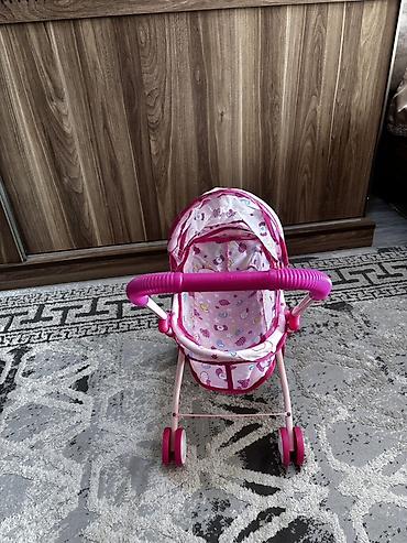 Uşaq dünyası: Oyuncaq bebe arabası – qatlanan model
Yeni kimidi — 2