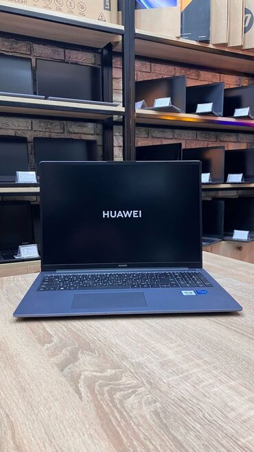 bakcell huawei modem: Intel Core i5, 8 GB, 15.6 "