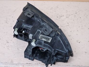 Передние фары: Передняя правая фара Audi 2003 г., Б/у, Оригинал, Германия — 21