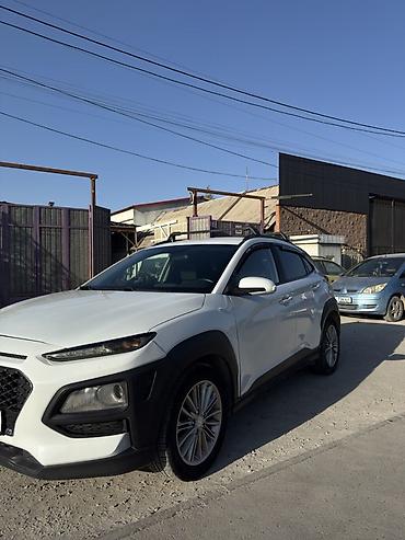 оранжевый к5: Hyundai Kona: 2018 г., 2 л, Автомат, Бензин, Кроссовер — 2