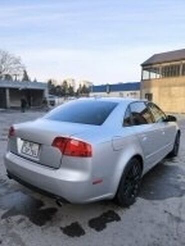 Audi: Audi A4: 2 l | 2006 il Sedan — 4