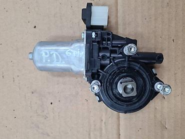 MOTOR ELEKTRO PODIZACA P.D. ZA NISSAN X-TRAIL OD 2007. DO 2012. GOD na lalafo.rs MOTOR ELEKTRO PODIZACA P.D. ZA NISSAN X-TRAIL OD 2007. DO 2012. GOD