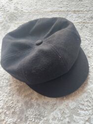 Digər üst geyimləri: Hamsı çox az geyilib S.M razmere geder hamsını bir yerde 20m verirem — 2