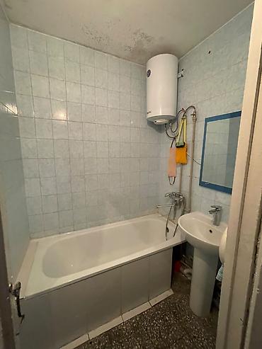 квартира бишкек 2 комнат: 3 комнаты, 70 м², Моссовет 105 серия, 7 этаж, Старый ремонт — 7