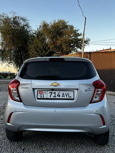 chevrolet spark: Chevrolet Spark: 2017 г., 1 л, Вариатор, Бензин, Хэтчбэк — 3