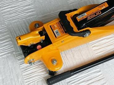 ferrex kompresor: Hidraulični niskoprofilni dizalica na točkiće – DINGQI Horizontal Jack — 2