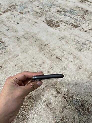 Apple iPhone: IPhone 11, Б/у, 64 ГБ, Черный, Защитное стекло, Чехол, Кабель, 73 % — 7