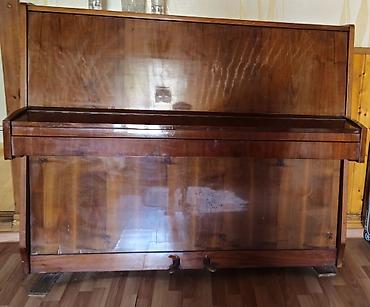 Piano, Rostov-Don, Akustik, İşlənmiş, Ünvandan götürmə