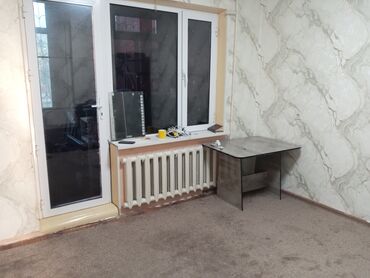 сейф для денег купить: Складной стол для ноутбука, цвет - Серый at lalafo.kg сейф для денег купить: Складной стол для ноутбука, цвет - Серый