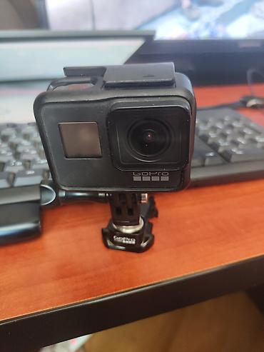 Фото и видеокамеры: GoPro HERO7 Black action kamera - 4K60 video çəkilişi, 12 MP foto - — 2