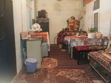 Həyət evləri və villaların satışı: Binə 3 otaqlı, 90 kv. m, Orta təmir — 9