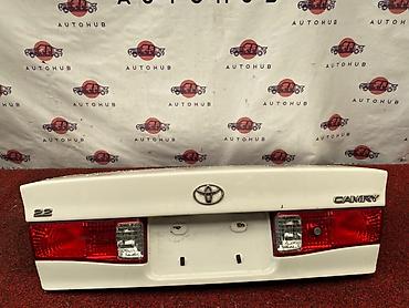 Крышка багажника TOYOTA Camry ACV 20 (б/у) at lalafo.kg Крышка багажника TOYOTA Camry ACV 20 (б/у)