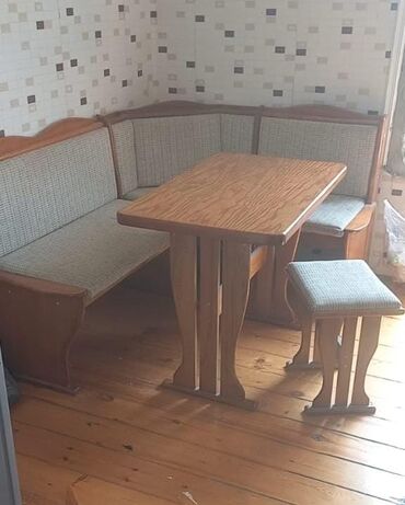 Полки: Metbex uçun divan desti satlir 📍170azn✅Unvan Masdaga 9628 Ayln💥