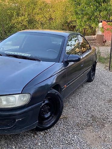 maşin siqnali: Opel Omega: 2 l | 1994 il 42500 km Sedan — 2