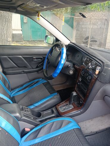 где купить машину дешевле: Subaru Legacy: 2000 г., 2 л, Автомат, Бензин, Седан