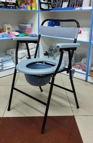 стульчик для туалета: Кресло -туалет (голубая)