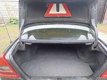 chevrolet eguinox: Mercedes-Benz C-Class: 1996 г., Бензин, Седан — 6