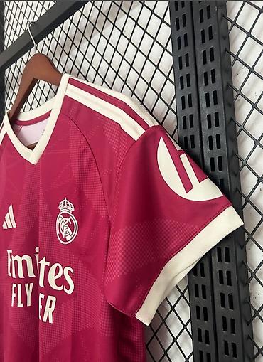 Футболки: Мужская футболка, M, Adidas, Новый, цвет - Розовый, Платная доставка — 4
