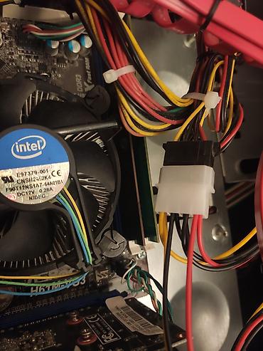 Masaüstü kompüterlər və iş stansiyaları: Xüsusiyyətləri: Ana plata-Asrock H61M-VG3 DDR3 Processor-Intel Core i3 — 8