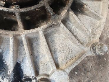 Auto delovi: Menjac pet brzina Lada 112. Polovno, ocuvano. Skinuto sa rastavljenog — 10