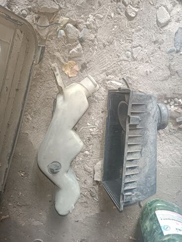 Другие автозапчасти: Автозапчасти, разное (на фото набор отдельных узлов) В наличии: - — 1