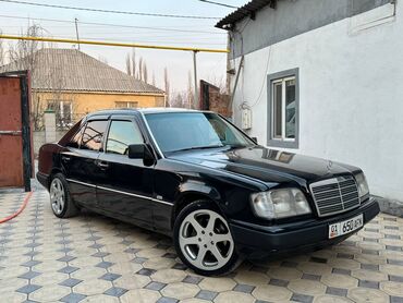Mercedes-Benz E-Class: 1994 г., 3.2 л, Автомат, Бензин, Седан
