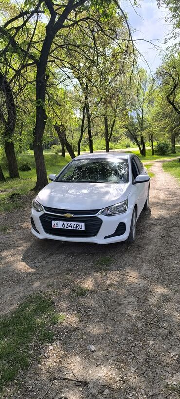 машина жалалабат: Chevrolet : 2020 г., 1 л, Вариатор, Бензин, Седан
