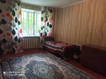 продажа квартир в бишкек: 1 комната, 30 м², Хрущевка, 1 этаж, Старый ремонт