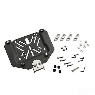msr x6: Čvrsti aluminijumski top box u srebrnoj boji sa crnim plastičnim — 1