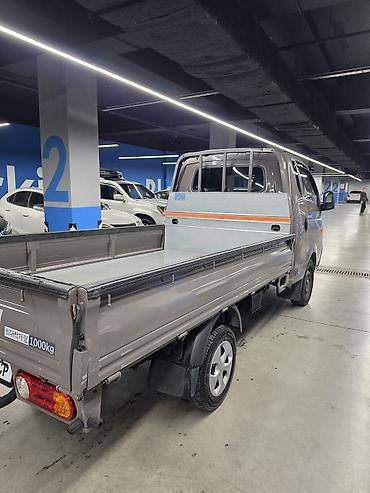 starex h1: Hyundai Porter II бортовой малотоннажный грузовик год выпуска:2024.01 — 10