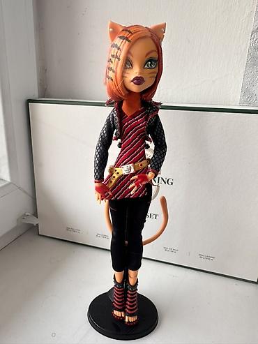 Кукла Monster High – Торолей Страйп. Репродукция, фулл комплект at lalafo.kg Кукла Monster High – Торолей Страйп. Репродукция, фулл комплект