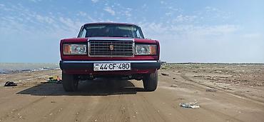 ВАЗ (ЛАДА): Klassik VAZ 2107 axtaranlar üçün retro üslubda, orijinal görünüşlü — 3
