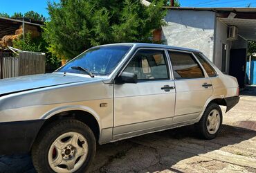 2106 алабука: ВАЗ (ЛАДА) 21099: 2003 г., 1.5 л, Механика, Бензин, Седан